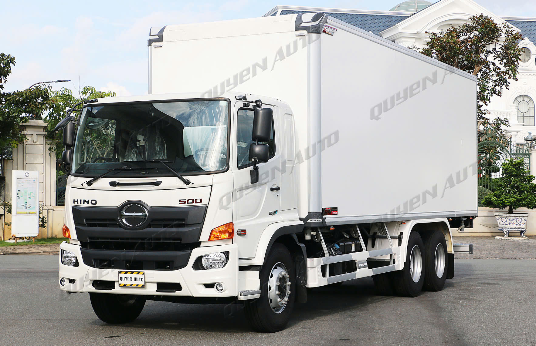 Hino 3 Chân FL8JT8A Thùng Bảo Ôn